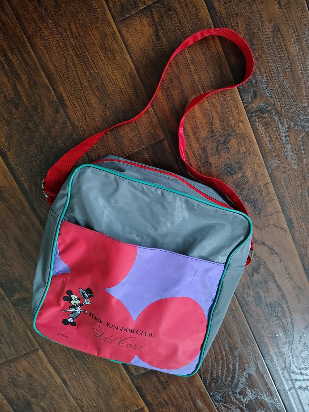 Vintage 80s Disney Magic Kingdom Club travel shoulder bag Mickey Mouse